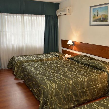 Hotel Hispano Монтевидео Екстериор снимка