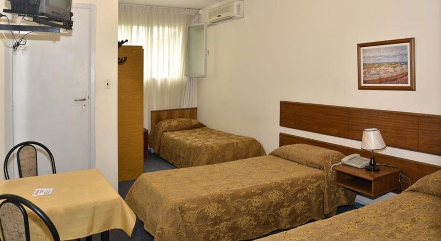 Hotel Hispano Монтевидео Екстериор снимка