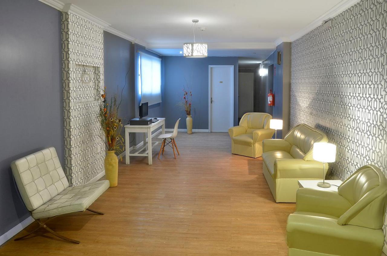 Hotel Hispano Монтевидео Екстериор снимка