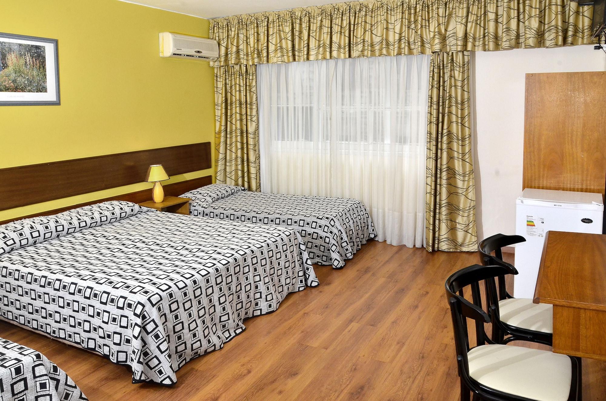 Hotel Hispano Монтевидео Екстериор снимка