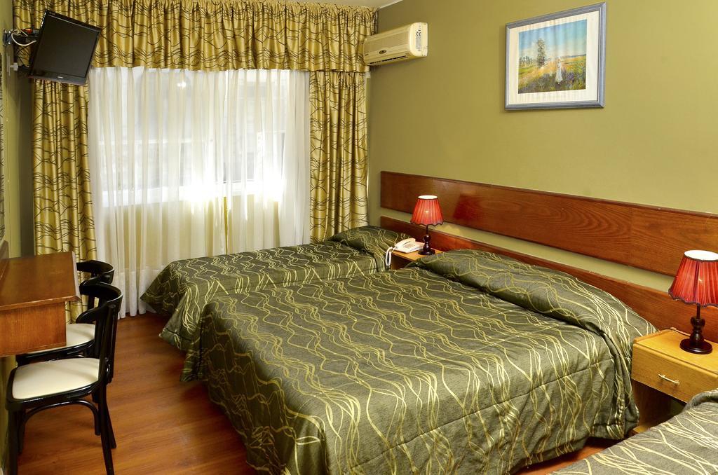 Hotel Hispano Монтевидео Екстериор снимка